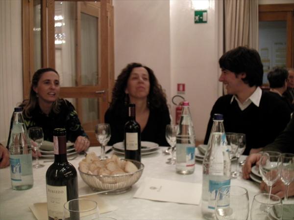 Giulio con la mamma e Patrizia Morbidi